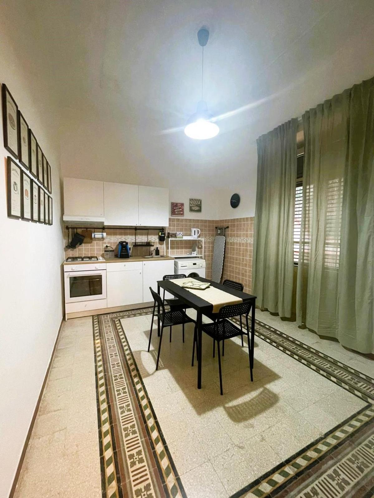 Olivuzza Rooms In Apartment ปาแลร์โม ภายนอก รูปภาพ