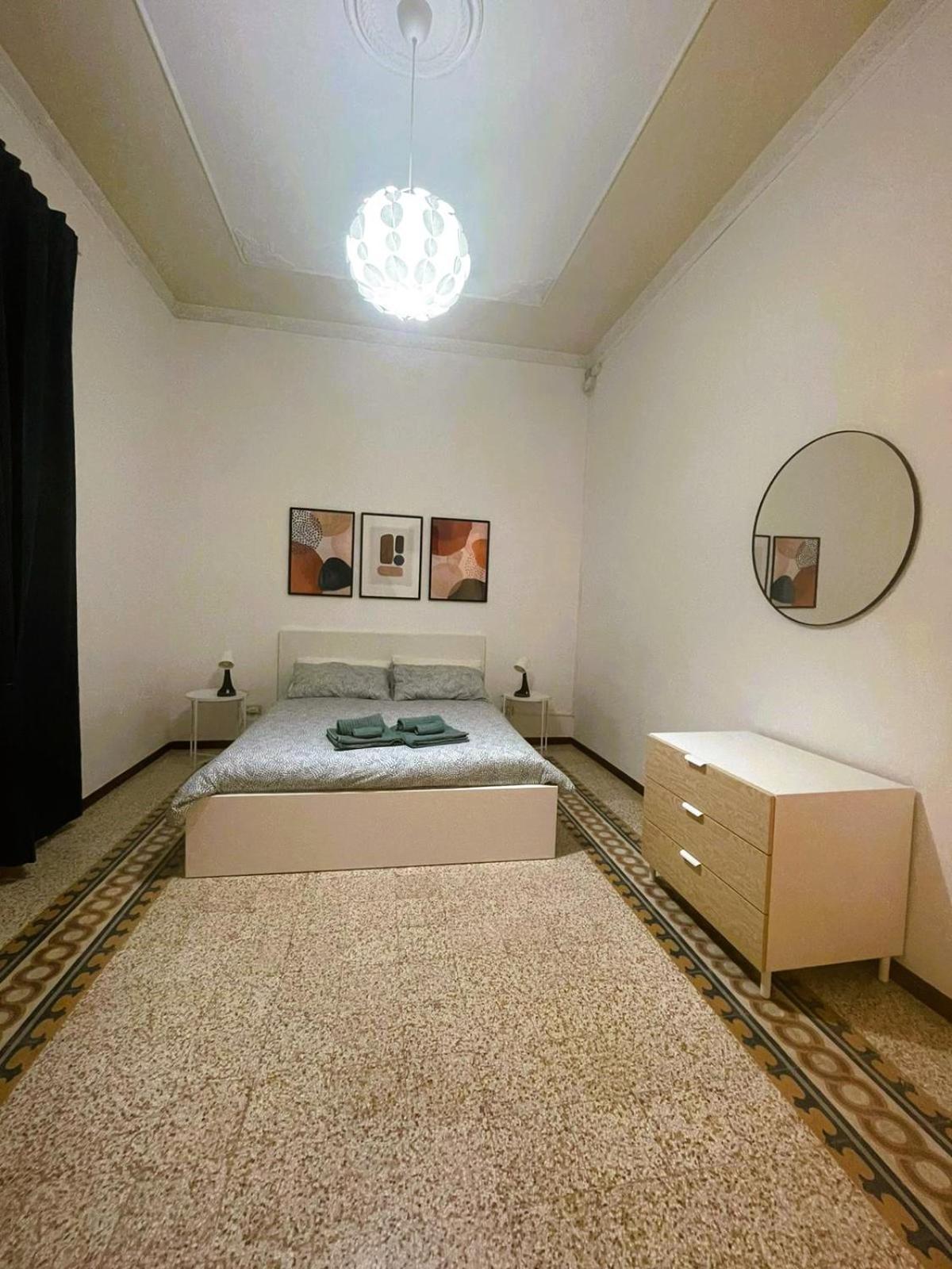 Olivuzza Rooms In Apartment ปาแลร์โม ภายนอก รูปภาพ